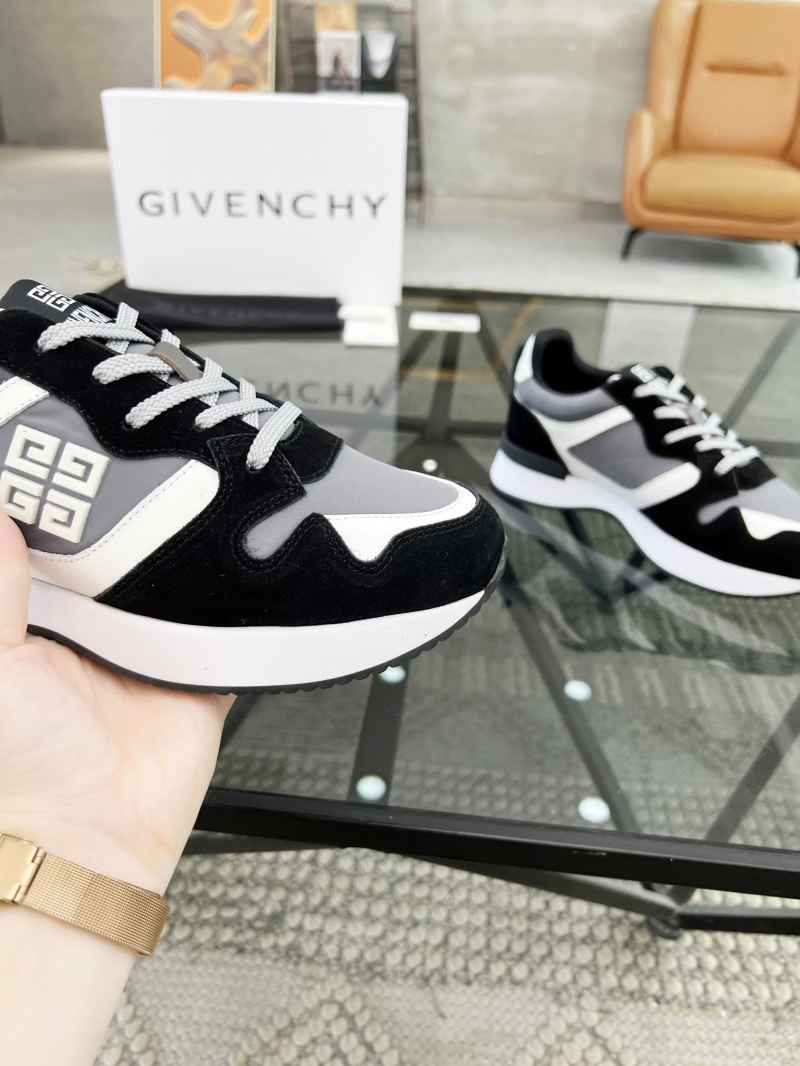 Givenchy Sneakers